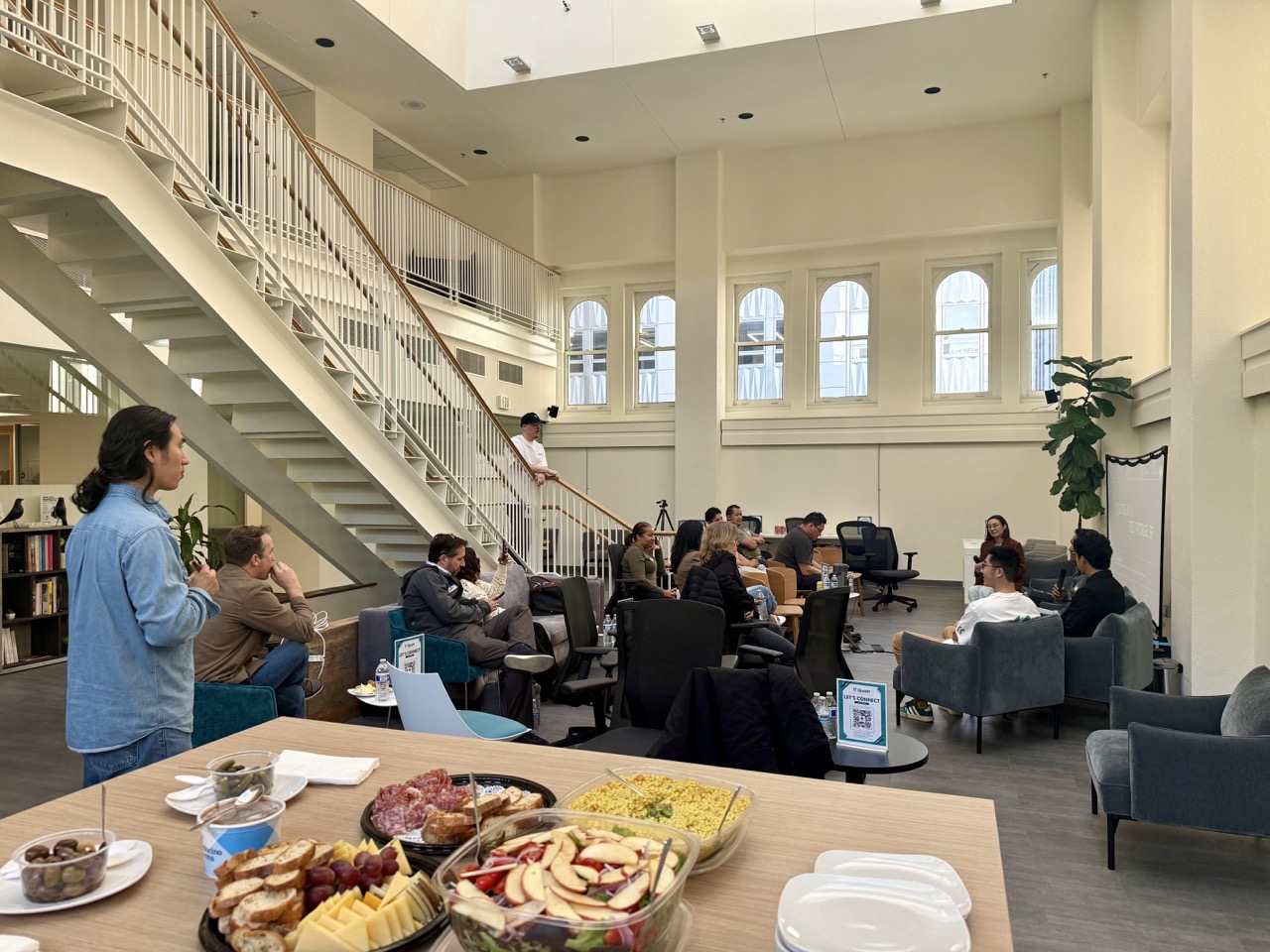 Quotr.ai: Building Smarter event venue during fireside chat with panel